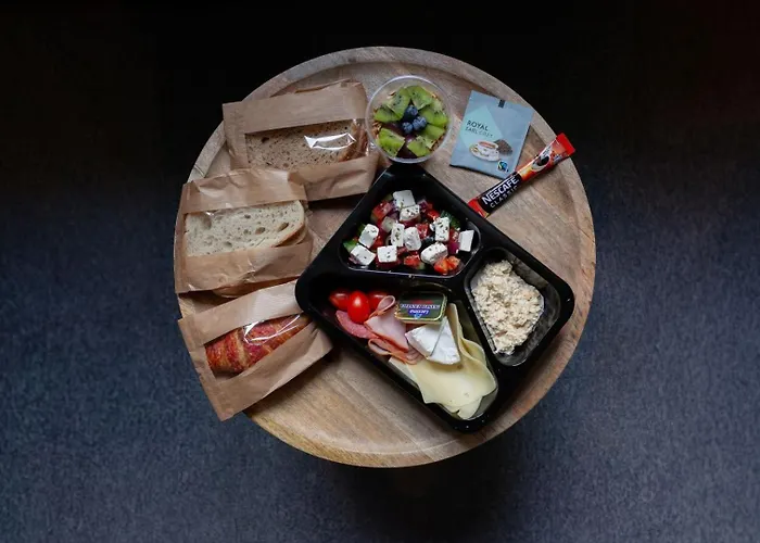 Super Sienna Street شقة